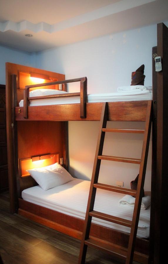 Phangan Barsay Hostel Тонг Сала Экстерьер фото