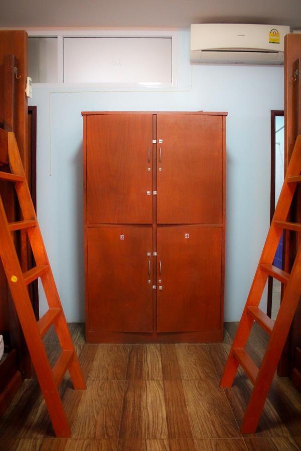 Phangan Barsay Hostel Тонг Сала Экстерьер фото