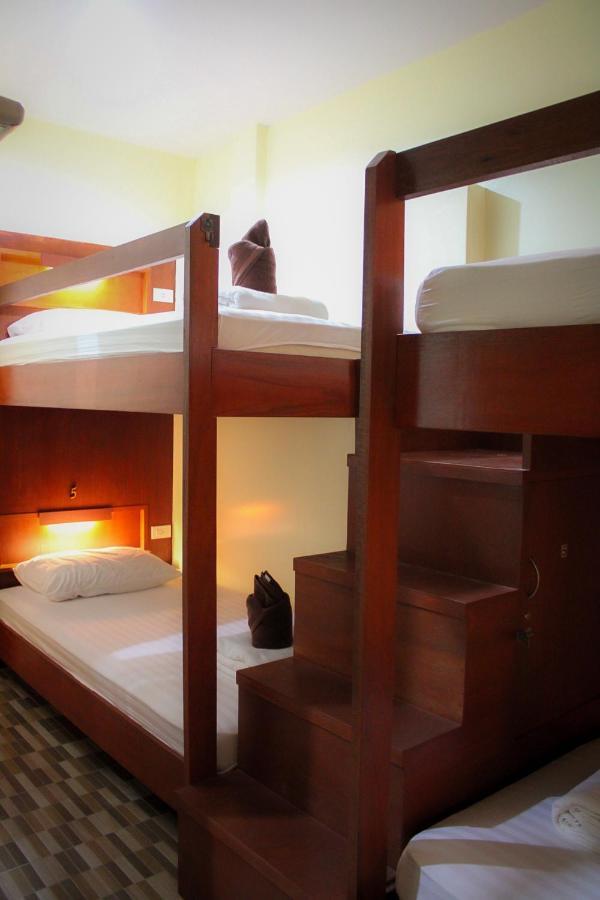 Phangan Barsay Hostel Тонг Сала Экстерьер фото