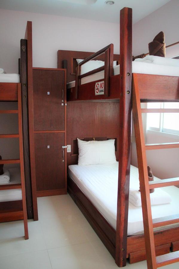 Phangan Barsay Hostel Тонг Сала Экстерьер фото
