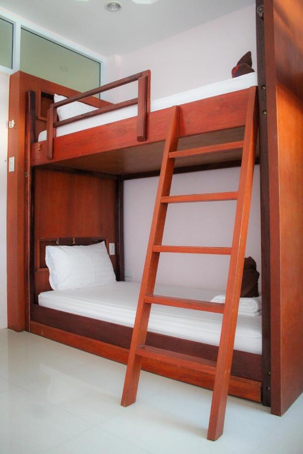 Phangan Barsay Hostel Тонг Сала Экстерьер фото