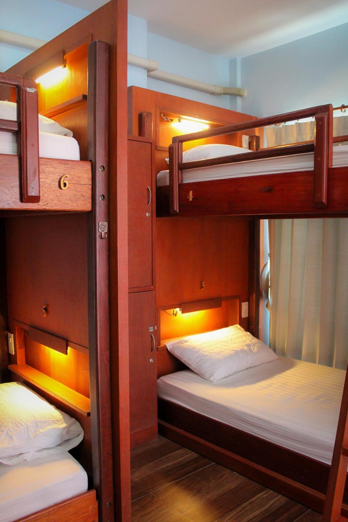 Phangan Barsay Hostel Тонг Сала Экстерьер фото